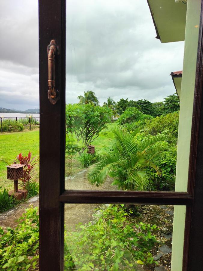 Attran Hotel Mawlamyine Eksteriør billede